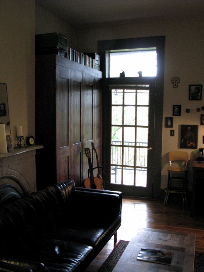 Building Photo - 529 Liberty Hill