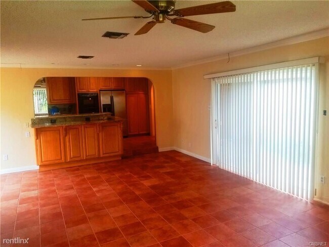 Building Photo - 3 br, 2 bath House - 6564 Cleomoore Ave