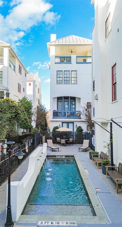 Foto del edificio - 273 E 27th St