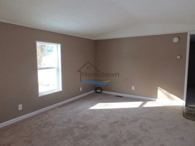 Foto del edificio - Beautiful & Clean 2 Bed 1 Bath Manufacture...