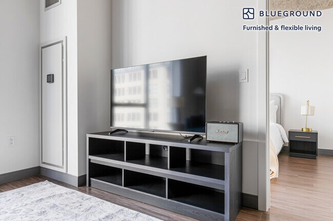 Foto del edificio - 601 W Jackson Blvd