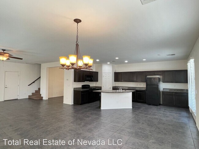 Building Photo - 4 br, 2.5 bath House - 5560 Spiceberry DR