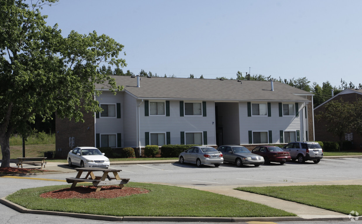 Primary Photo - Crestwood Forest Apartments