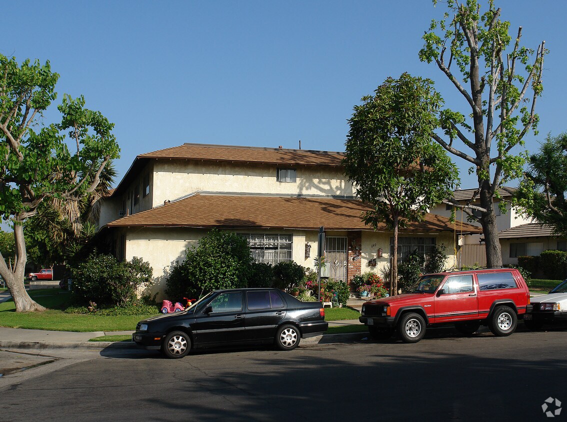 Building Photo - 640 S Fashion Park St