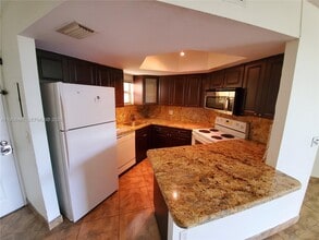 Building Photo - 8363 Lake Dr