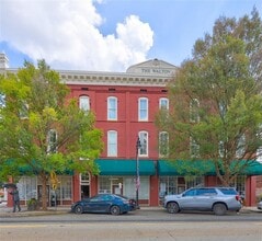 Building Photo - 123 N Broad St