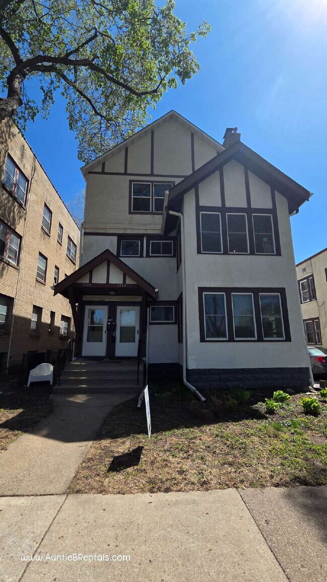 Building Photo - 3141 Aldrich Ave S