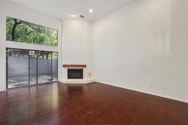 Foto del edificio - 3618 Gillespie St