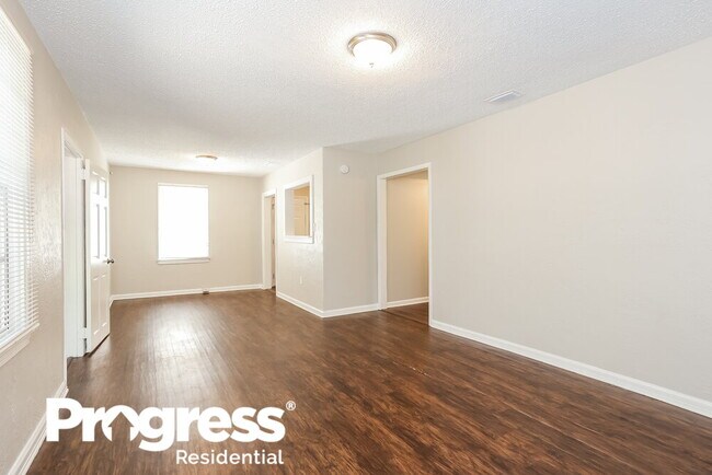 Foto del edificio - 730 Stanwick Rd