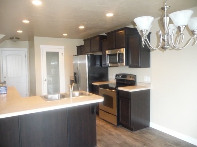 Building Photo - 14598 S Edgemere Dr