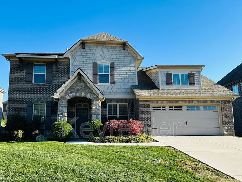 Foto principal - 12183 Inglecrest Ln