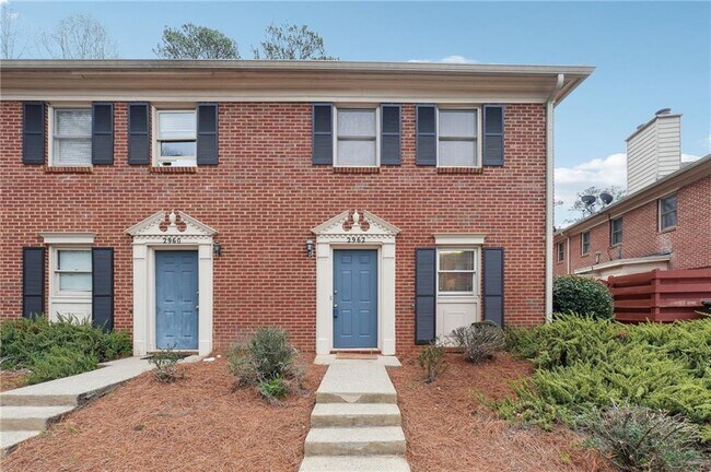 Foto del edificio - 2962 Webb Bridge Rd