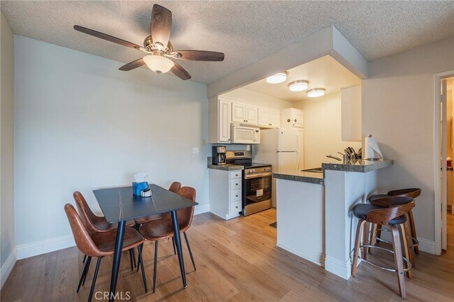 Foto del edificio - 8163 Redlands St