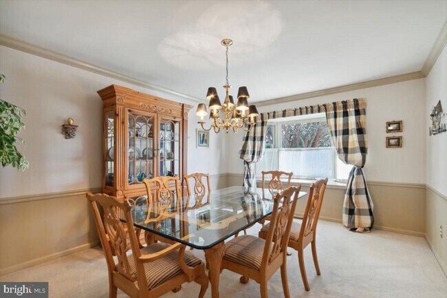 Foto del edificio - 1729 Fairway Dr
