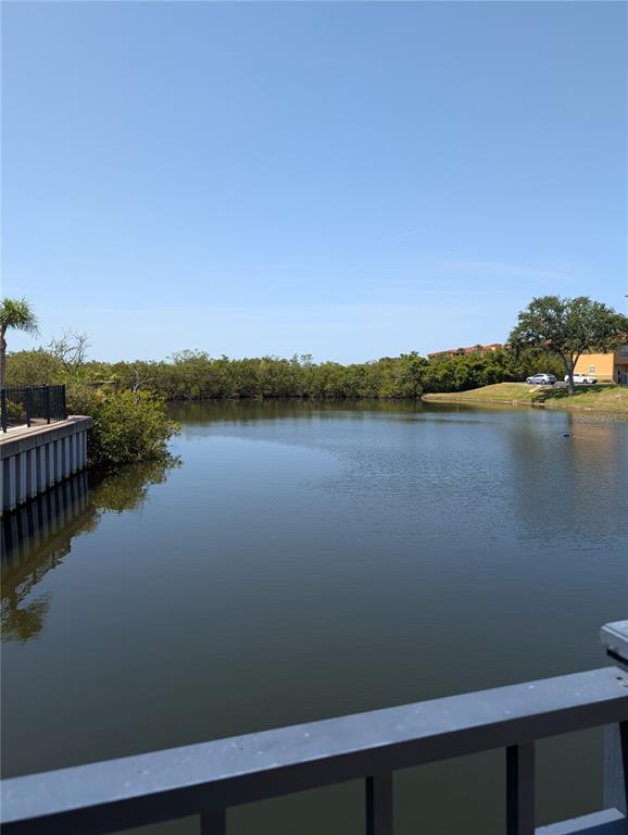 Foto del edificio - 4307 Bayside Village Dr