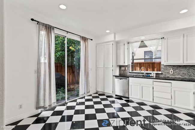 Building Photo - 3 br, 2.5 bath House - 2273 Lenox Pl, Sant...