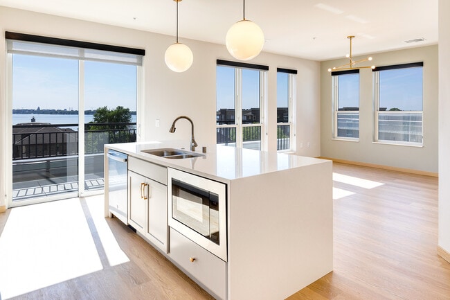 Building Photo - The Fitzgerald