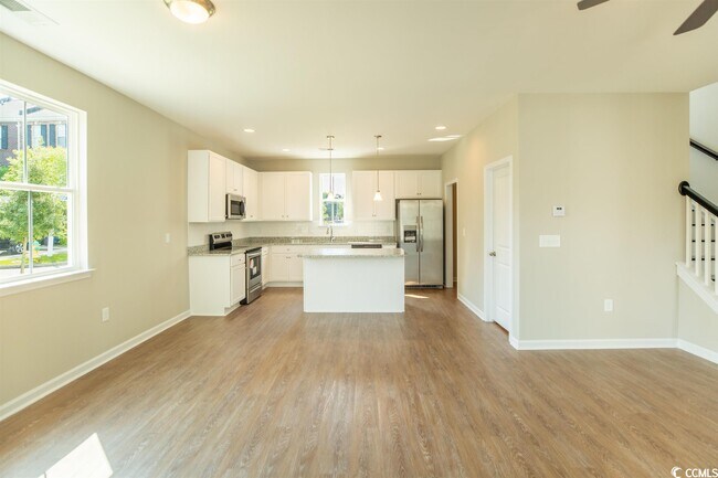 Foto del edificio - 3549 Bristol Ln