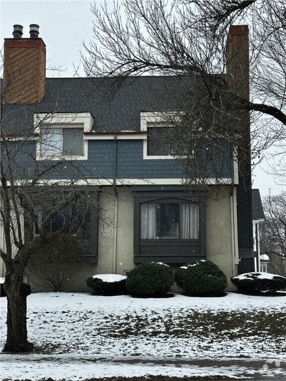 Building Photo - 52 Vick Park B