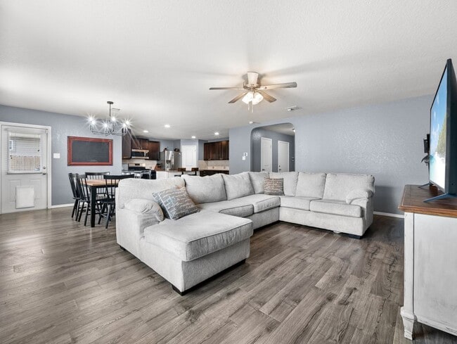 Building Photo - 15223 Cinnamon Teal