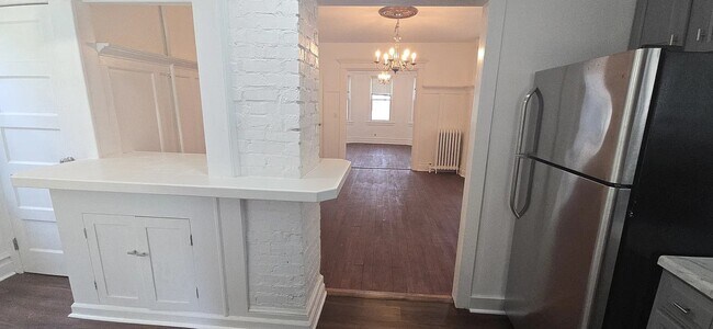 Building Photo - 58 Phoenix Ave