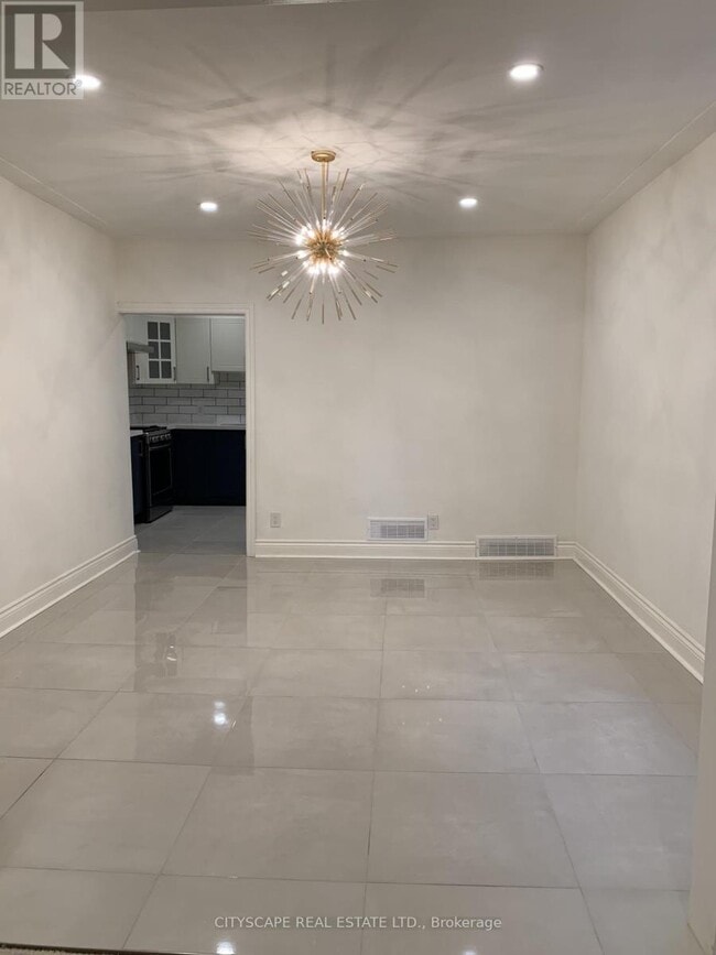 Building Photo - 12 Kinrade Ave