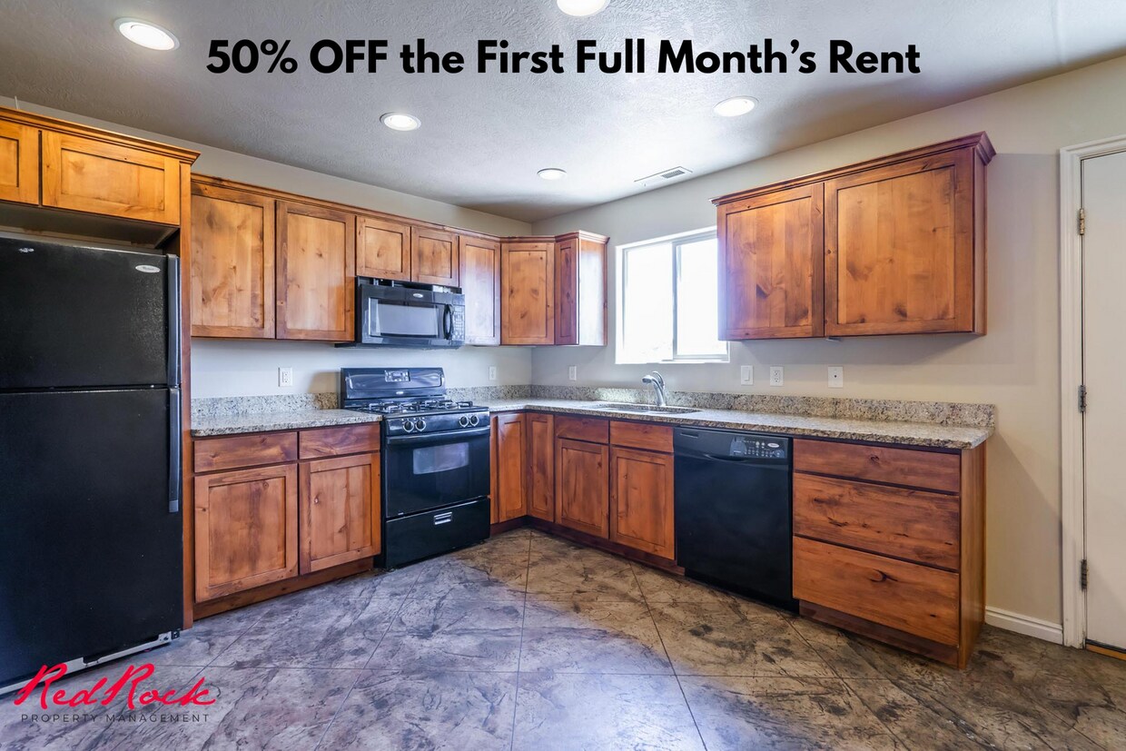 Primary Photo - 3 Bedroom Townhome with Move-In Special – ...