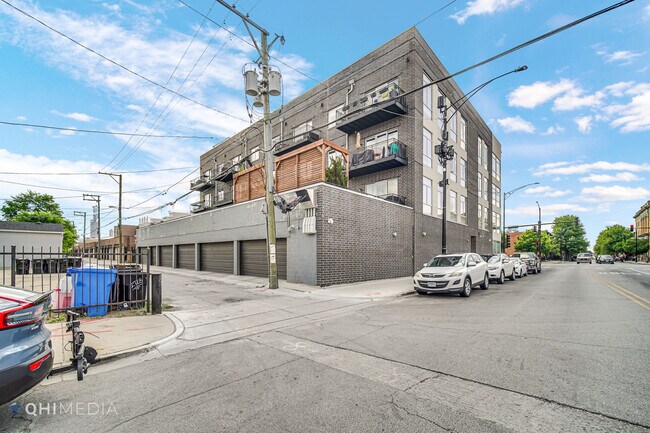 Foto del edificio - 5 N Oakley Blvd