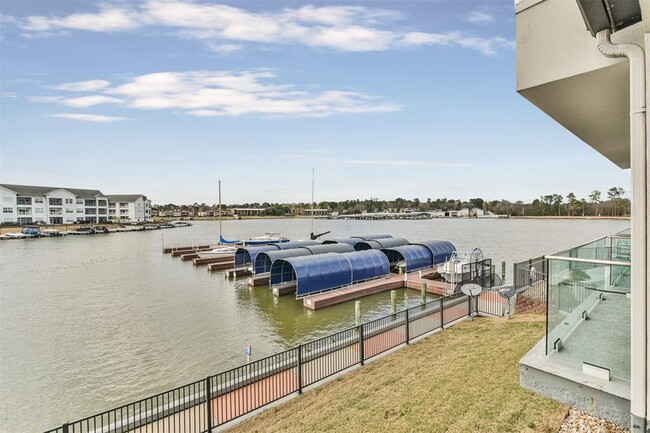 Foto del edificio - 199 Waterpoint Court