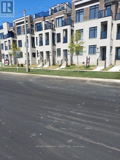 Building Photo - 831 Port Darlington Rd