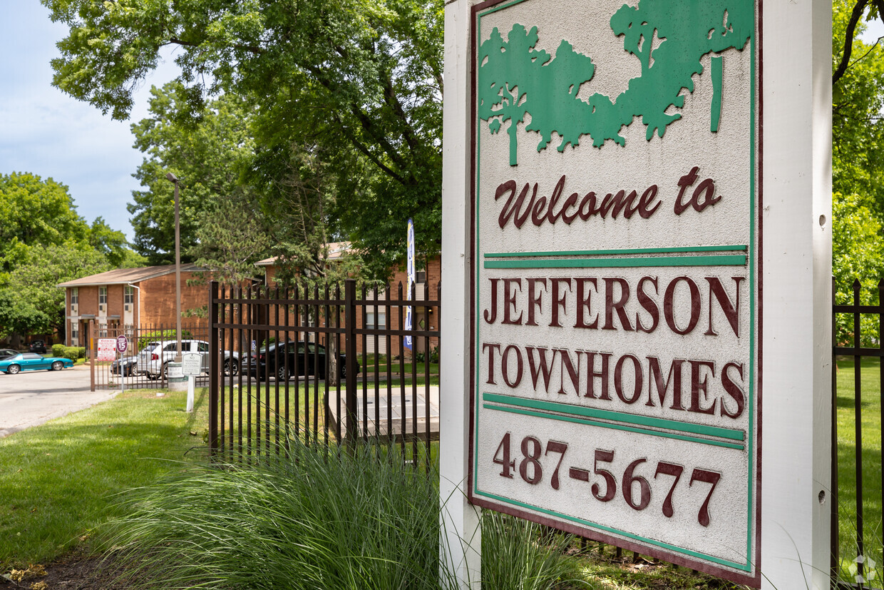 Primary Photo - Jefferson Townhomes