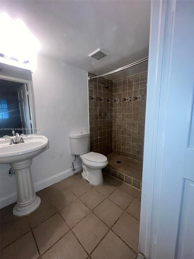 Building Photo - 6195 NW 186th St