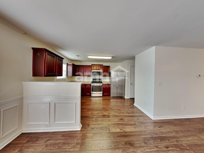 Building Photo - 342 Hidden Creek Ln