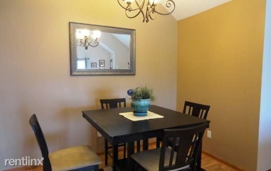Building Photo - 2 br, 2 bath  - 15755 Parkway Ln Apt 8