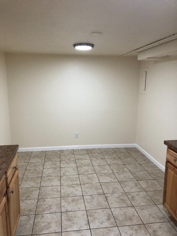 Foto del edificio - 1015 Roosevelt Ave