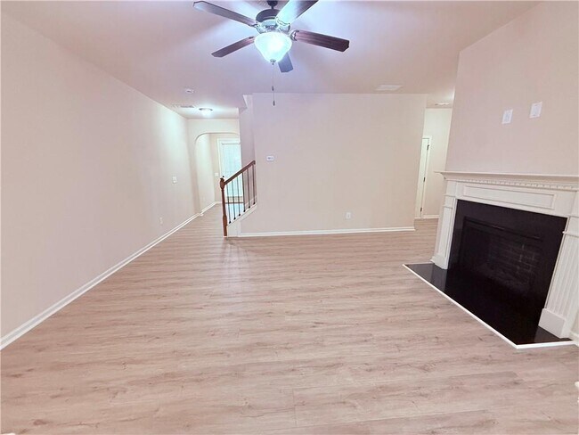 Foto del edificio - 3282 Brockenhurst Dr