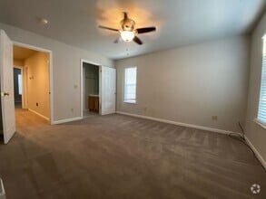 Building Photo - 2111-2115 Perkins Way
