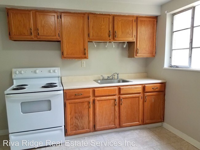 Building Photo - 462-464 Idlewood Rd