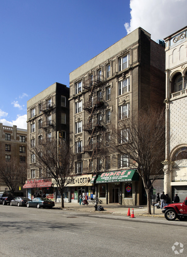 Building Photo - 1902 Seventh Ave