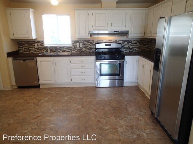 Building Photo - 3 br, 2 bath House - 7790 S Circle S Drive
