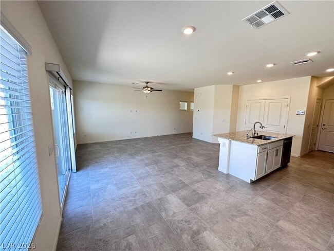 Building Photo - 7731 Moore Crk Ln