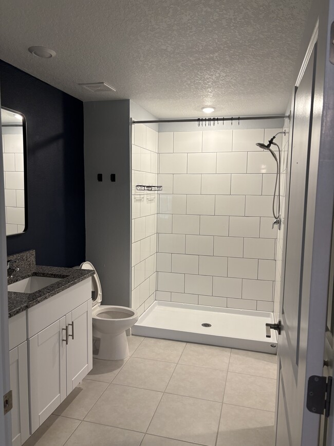 Building Photo - 15390 Sapphire Purple St