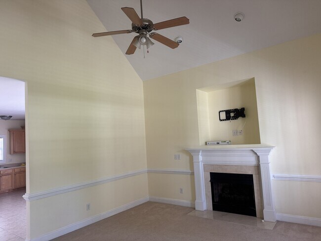 Foto del edificio - 210 Chadwick Shores Dr