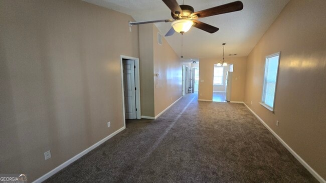 Building Photo - 1731 Summerwoods Ln