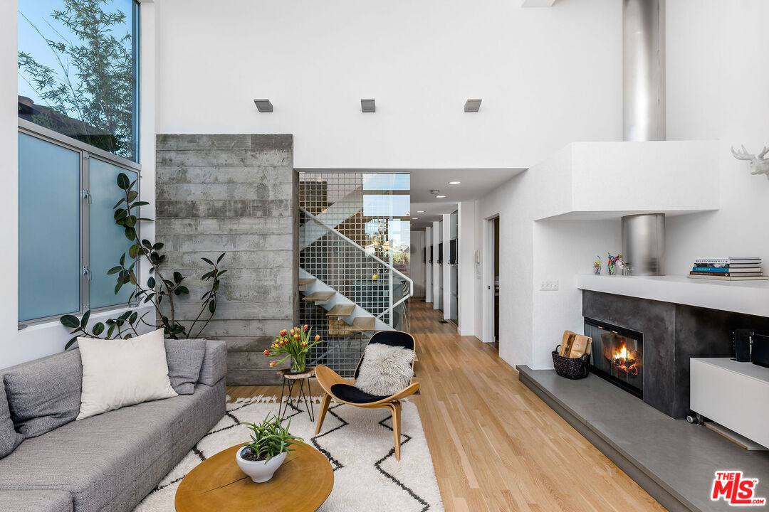 Foto principal - 552 Grand Blvd