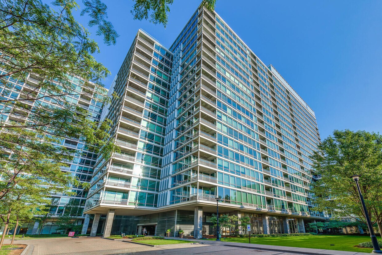 9715 Woods Dr Unit 1205, Skokie, IL 60077 Condo for Rent in Skokie