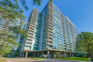 Building Photo - 9715 Woods Dr