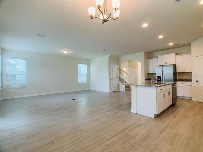 Building Photo - 15893 Moonlight Bay St