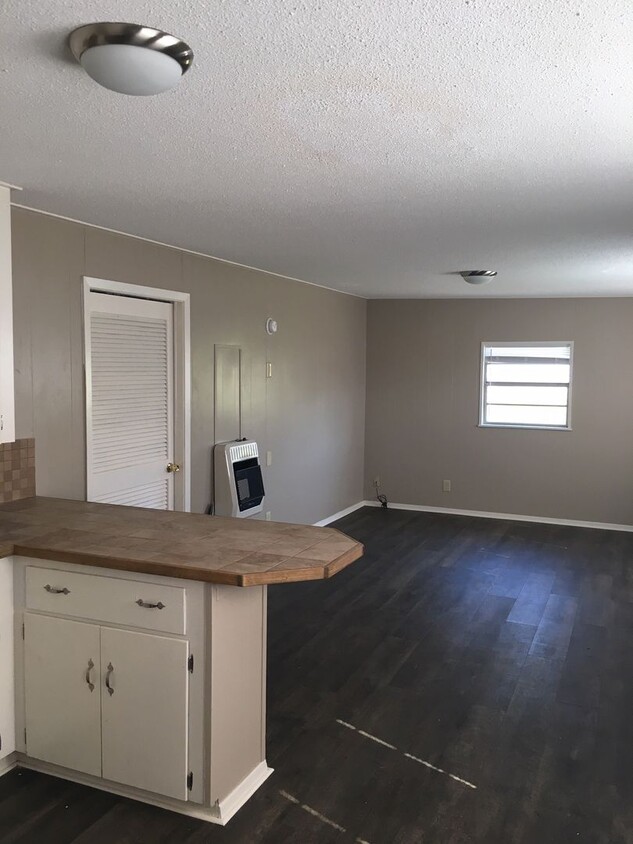 Foto principal - One Bed One Bath House - Renovated in 2019