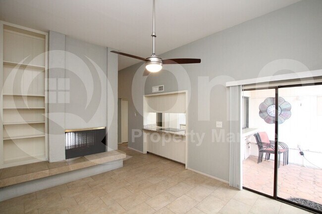 Building Photo - 322 E Huntington Dr